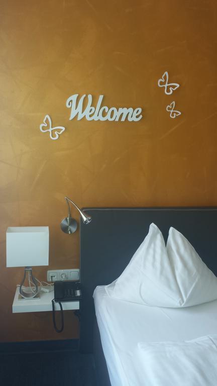 Stadthotel Guertler Amstetten Extérieur photo